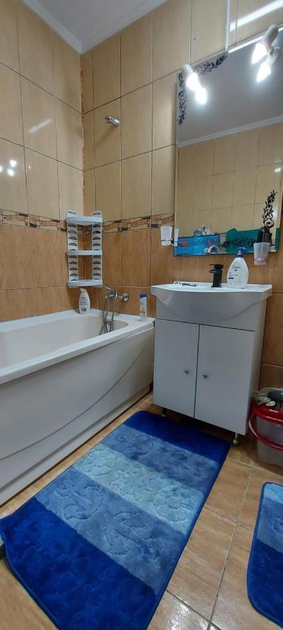 Apartament Яш Екстериор снимка