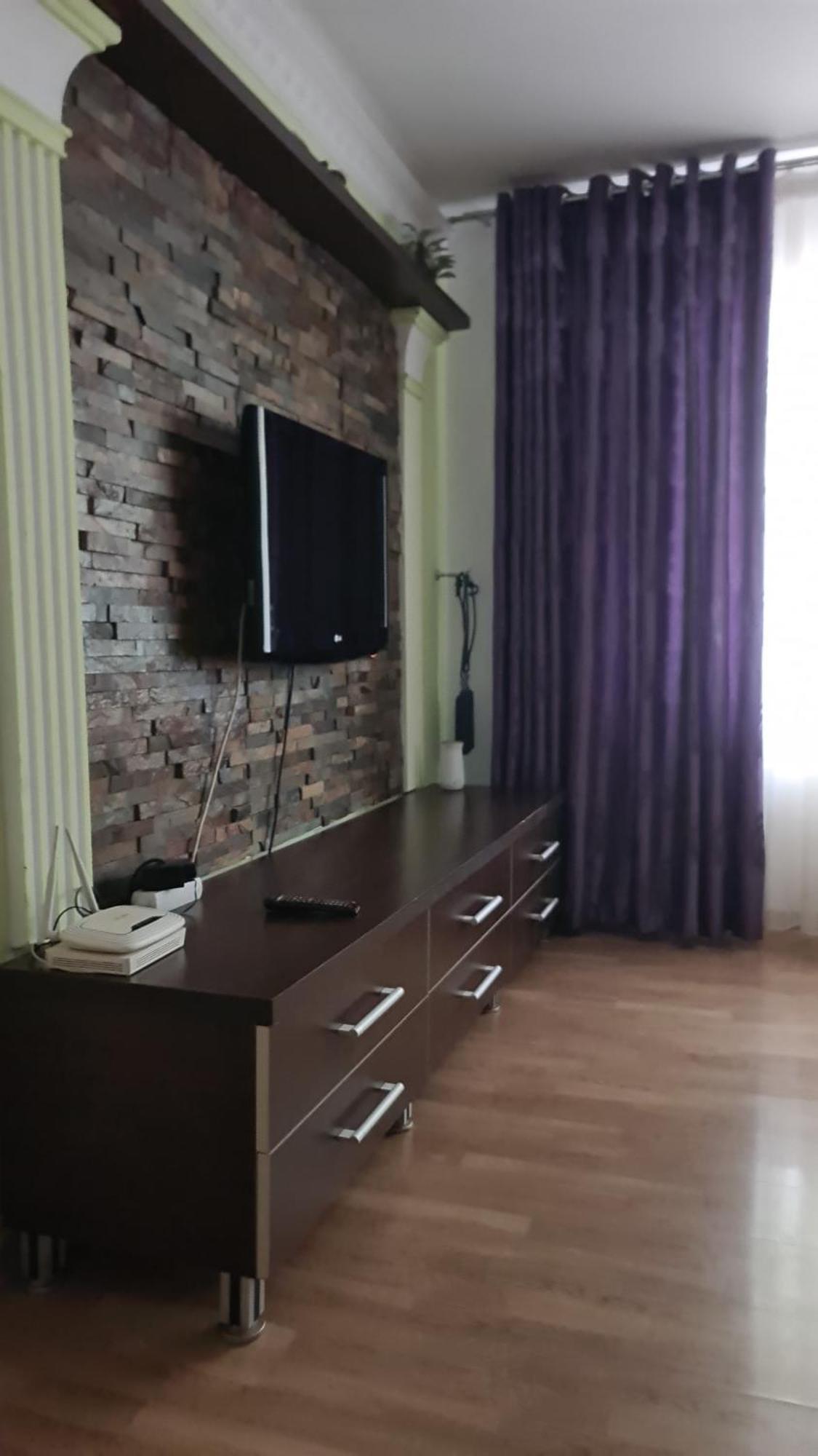 Apartament Яш Екстериор снимка